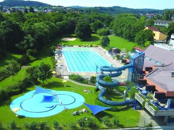 Ferienpark Frankenau zwembaden.jpg